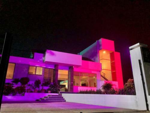 Villa Luxury Home By C&a