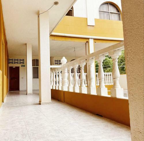 Hotel Girasol