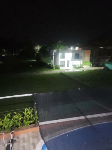 Villa Mansi�n Con Piscina Privada