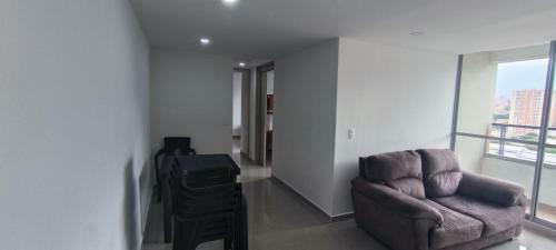Apartamento Al Lado Centro Comercial Fabricato. Medellin
