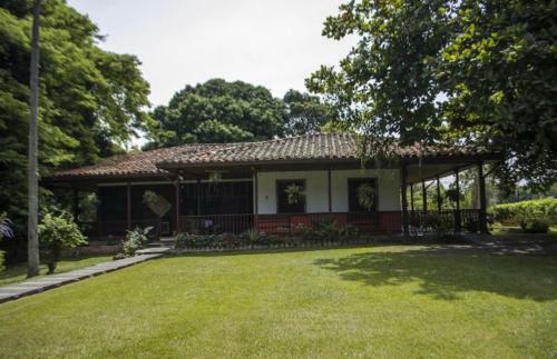 Casa Campestre Con Piscina