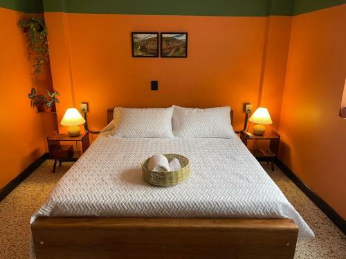 Bed & Breakfast La Bonita Guesthouse