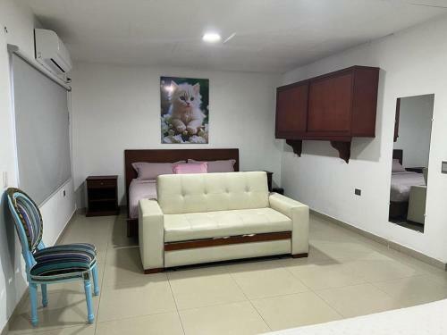 Hostal Cool House 24horas