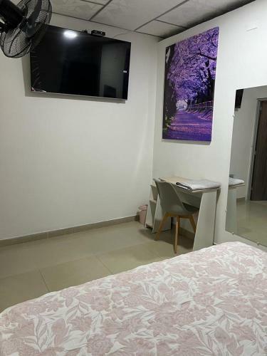 Hostal Cool House 24horas