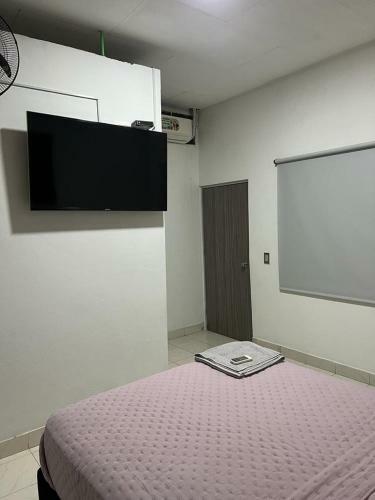 Hostal Cool House 24horas