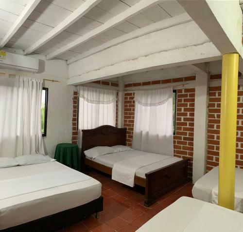 Bed & Breakfast Caba�a Villa Del Coco