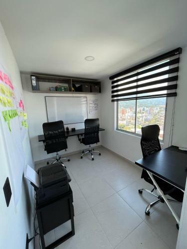 Habitaci�n Auxiliar En Apto Compartido Piso 26