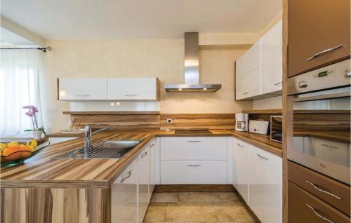 Holiday Home Turcic VI
