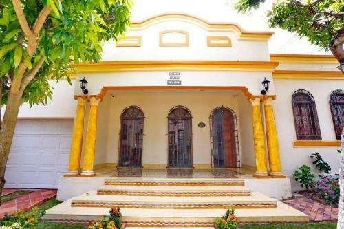 Casa Blanca Mar�a Barranquilla - Authentic Colonial House