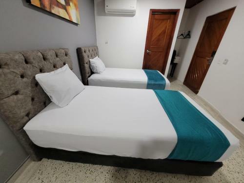 Hotel Med Suites 94