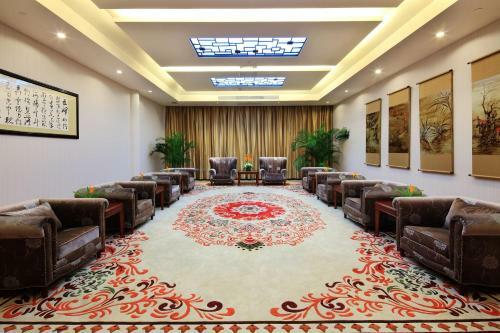 Hotel Luhuitou State Guesthouse & Resort