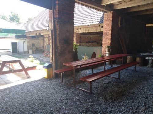 Hostal Penzion U Dvojice
