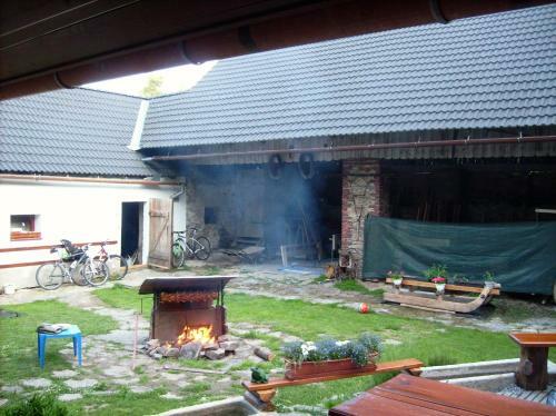 Hostal Penzion U Dvojice