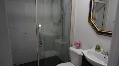 Hostal Margie Townhome Suites
