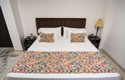 Hotel Arisha Cali