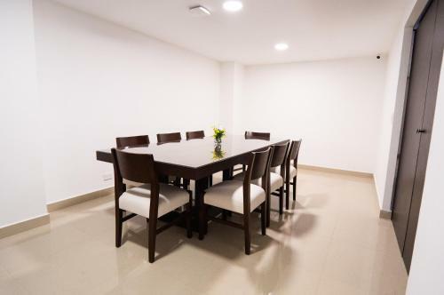 Hotel Arisha Cali