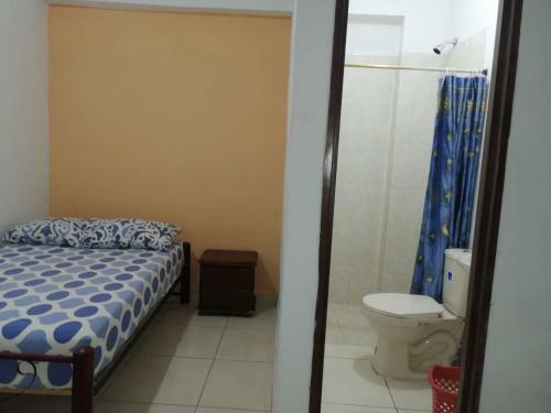 Hostal Guayacan Hostel