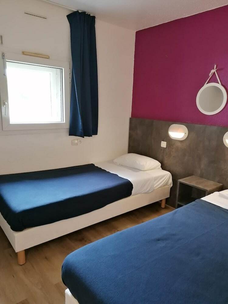 Fairway Hotel