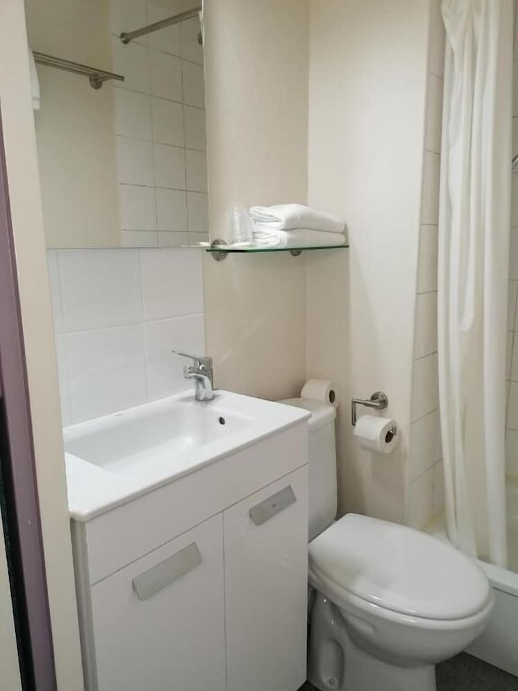 Fairway Hotel