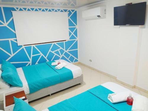 Apartamento Cerca Al Centro Hist�rico En Edificio Frente A La Playa A-3-5
