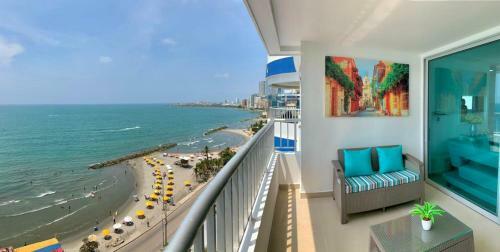 2 Bedroom Beachfront Apartment 2p1-al With Pool And Wifi