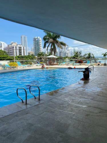 Apartamento Familiar Edificio Tres Carabelas