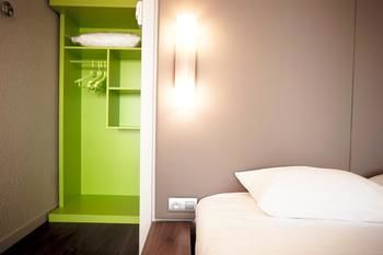 Hotel Campanile Avignon Sud - Montfavet La Cristole
