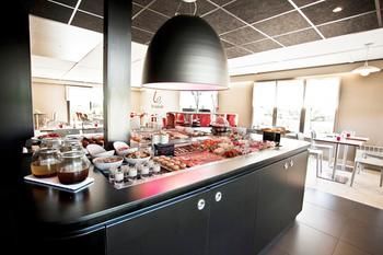 Hotel Campanile Avignon Sud - Montfavet La Cristole
