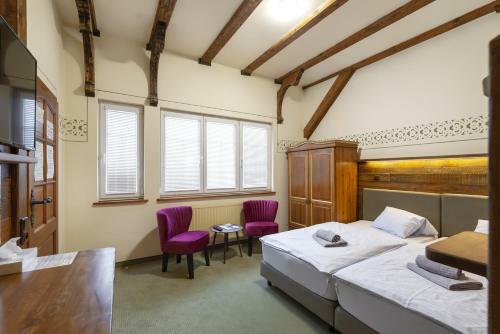 Hotel U Simla