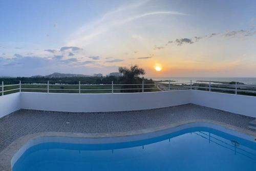 Sunset House Cielo Mar