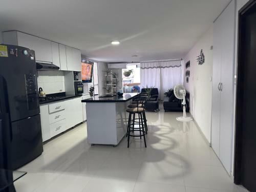 Lindo Apartamento Al Lado de La Playa, Excelente.