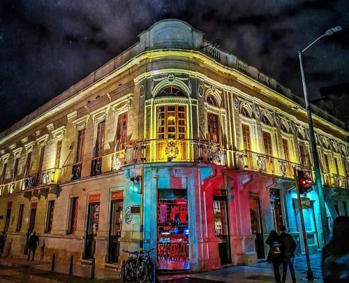108 Aparta Studio Boutique En Mansi�n Siglo XIX