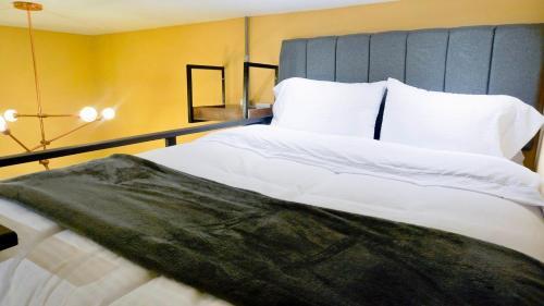 108 Aparta Studio Boutique En Mansi�n Siglo XIX