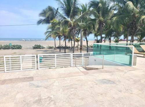 Cartagena Beach Apartment - Salida Directa Al Mar