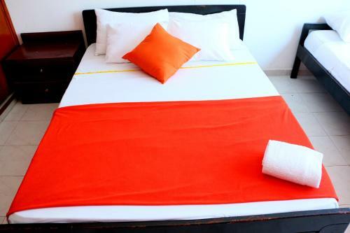 2 Bedroom Apartment 2c19 With Pool