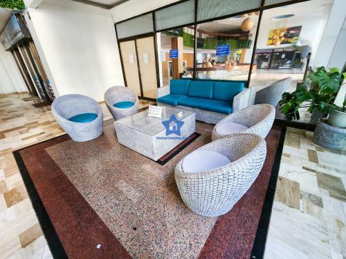 Apartamento Con Balc�n - Piso Octavo
