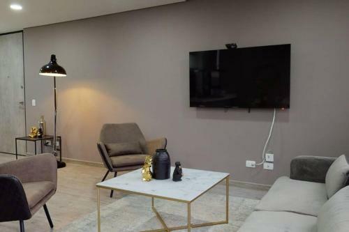 Amplio Apartamento de 2 Hab Con Excelente Vista