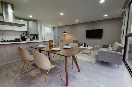 Amplio Apartamento de 2 Hab Con Excelente Vista