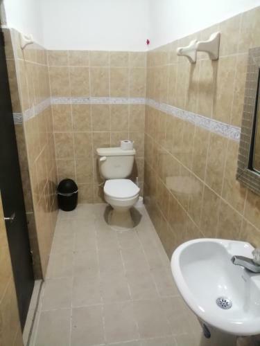 Hostal Hostel M&h