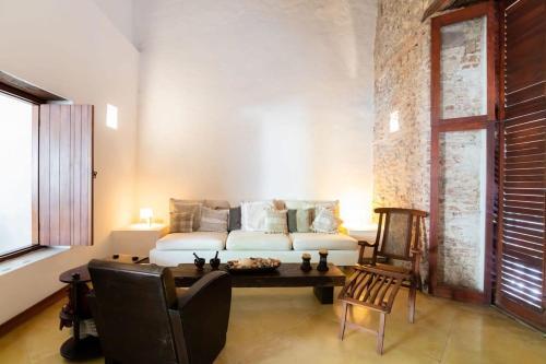 Vibrant House 5br With Pool In Cartagena