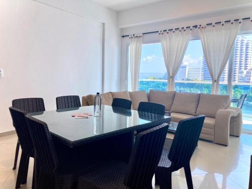 Stunning 2br Apartment With Terrace In El Laguito