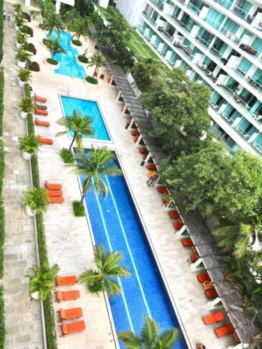 Apartamento Oceanfront Elegance 2br-amazing Pools-beach Access