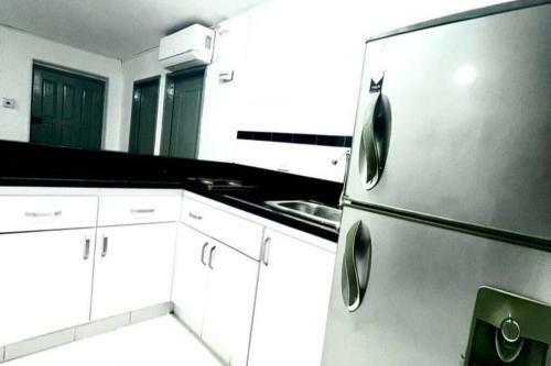 Apartamento Edificio Los Delfines Bocagrande , Ubicaci�n Y Precio