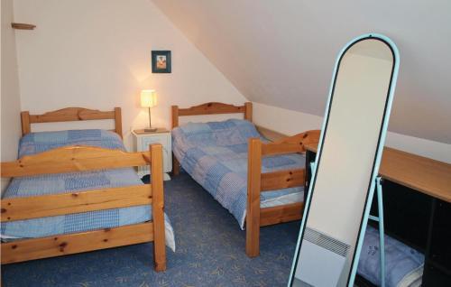 Holiday Home Pleubian 51