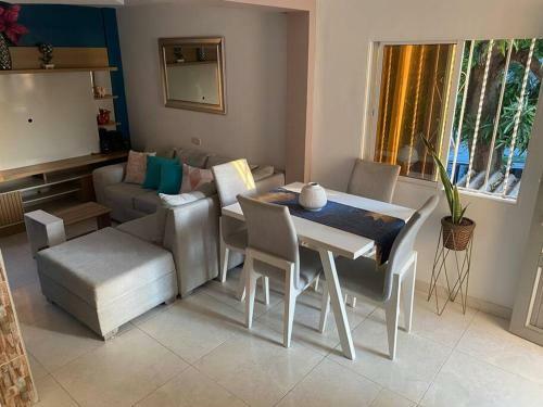 Apartamento C�modo Cerca Al Mar