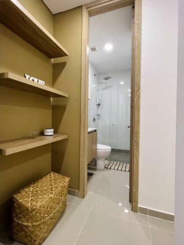 Moderno Y Amplio Apartamento Cerca A La Playa!
