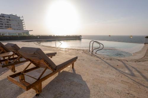 Apartamento Luxury 3br Apto. Salida A Playa Piscina Jacuzzi