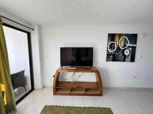 Apartamento Charming Beachfront Apt With Sea View & Pool