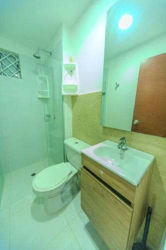 Cozy/exclusive 17th Floor Apartment With Sea View