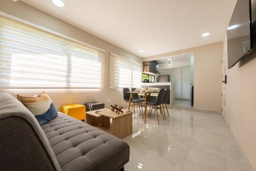 Modern Charming Apartment